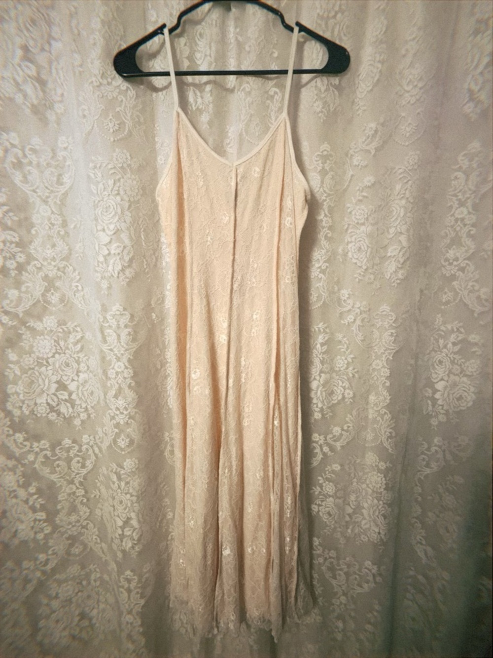 SHEIN Cream Lace Maxi Slip Dress with Spaghetti Straps